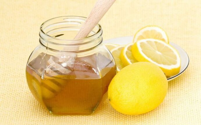 medus un citrons atjaunojošai maskai